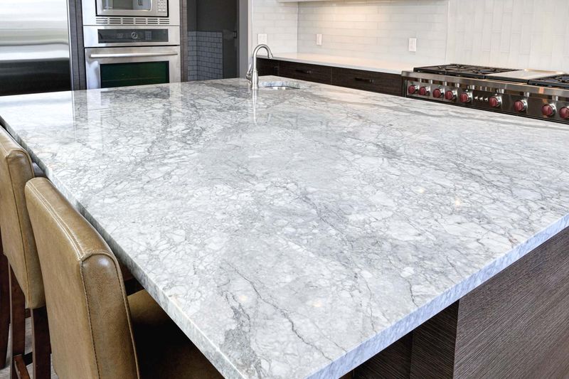 calgary countertops 1 Elegant Calgary kitchen countertop showcasing modern design and quality craftsmanship.